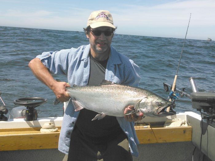 salmon fishing Vancouver island