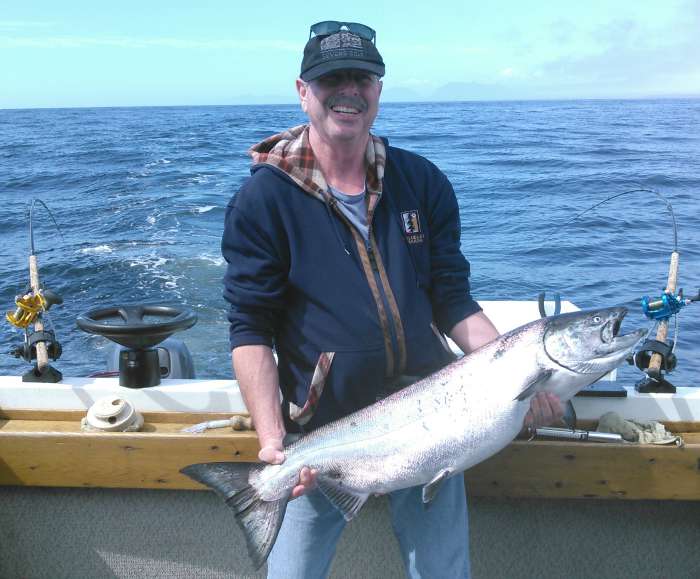 salmon fishing Vancouver island